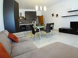 Eri Apartment E004 Saint Julian's 2*,